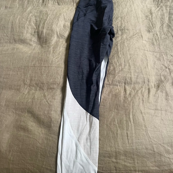 Outdoor voices techsweat 7/8 zoom leggings - Picture 3 of 4